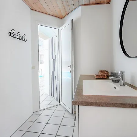 Casa vacanze Jensen - 700m To The Fjord By Interhome *