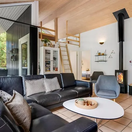 Casa vacanze Jensen - 700m To The Fjord By Interhome *