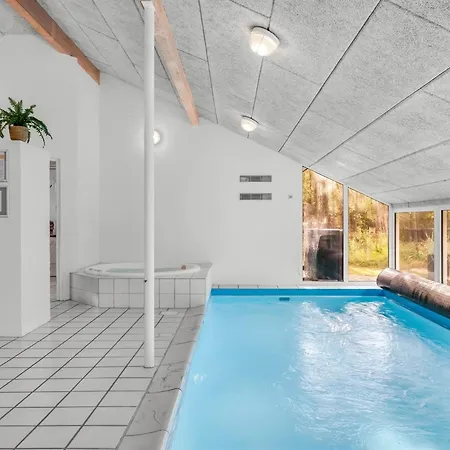 Casa vacanze Jensen - 700m To The Fjord By Interhome *